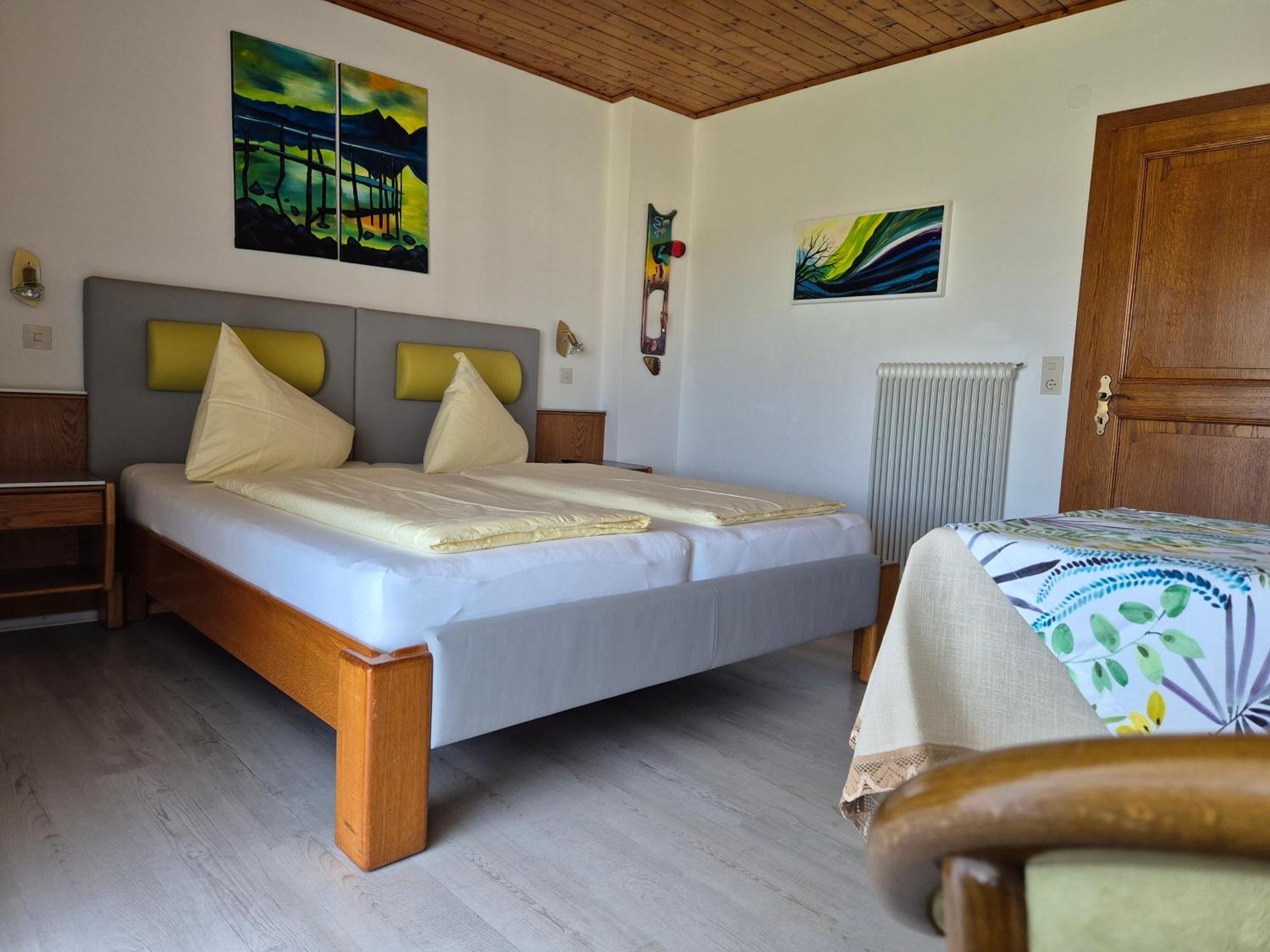 Hotel Garni Gästehaus Hutter Unterburg am Klopeiner See Exteriör bild