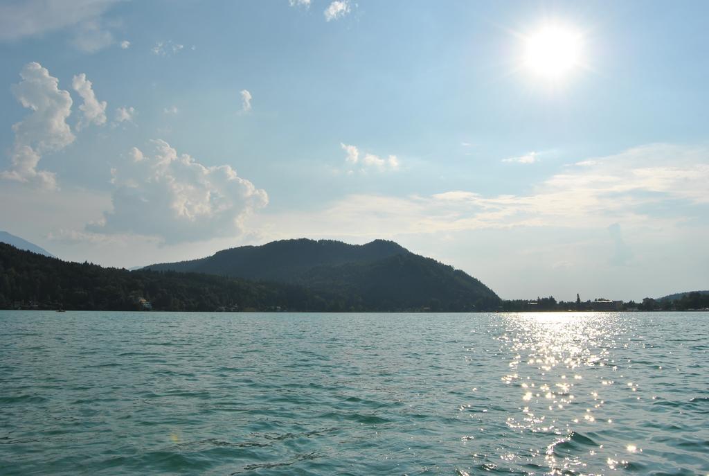 Hotel Garni Gästehaus Hutter Unterburg am Klopeiner See Exteriör bild